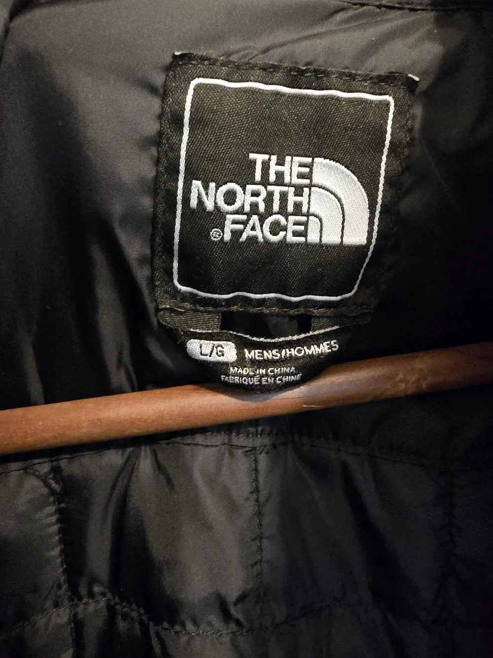 The North Face Men’s Black Quilted Jacket...VERY THIN JACKET